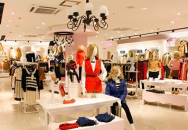 A-YILIAN品牌形象店 