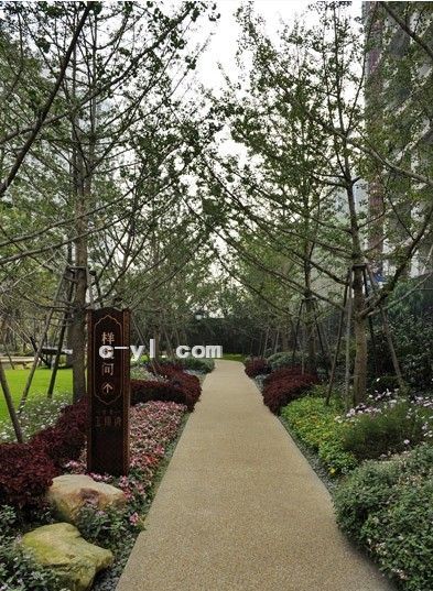 成都世貿猛追灣展示區園林景觀工程