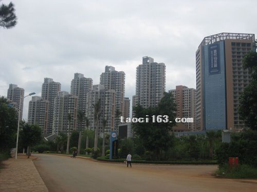 云南彌勒市湖泉灣一號小區